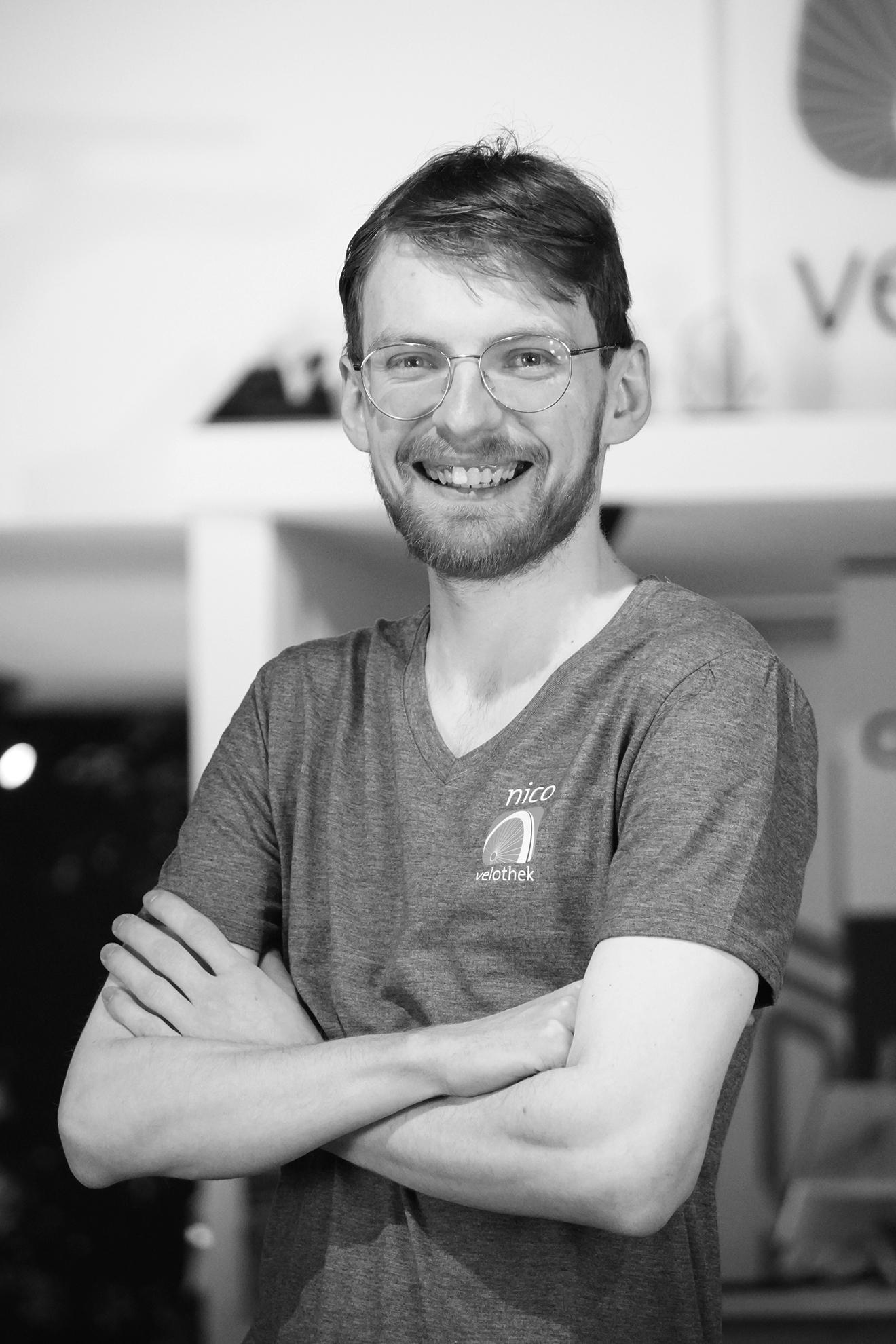  - Velothek AG B&uuml;tschwil