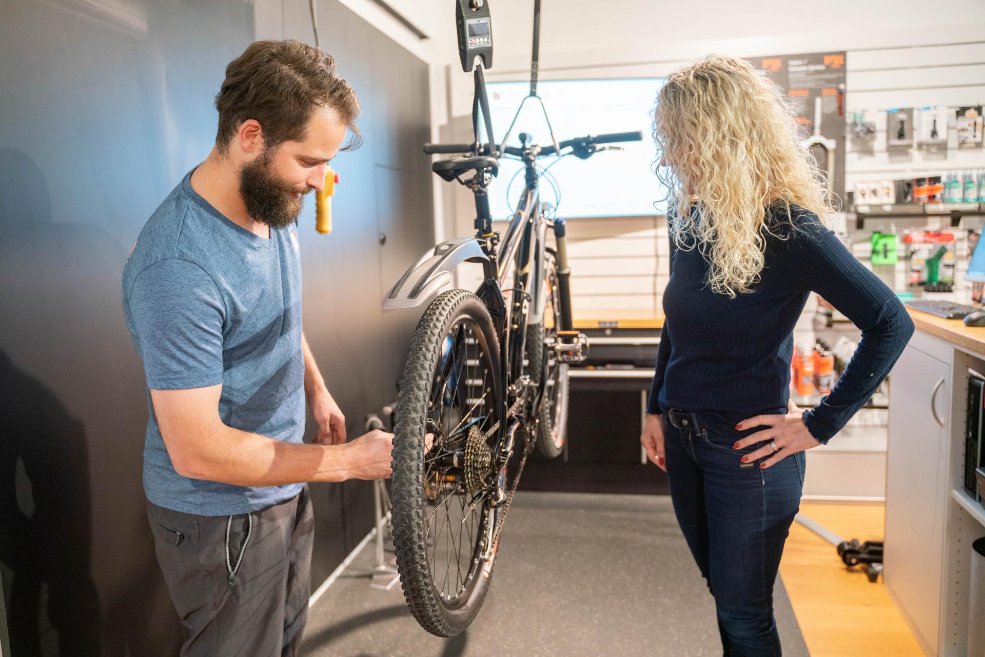  - Velothek AG B&uuml;tschwil